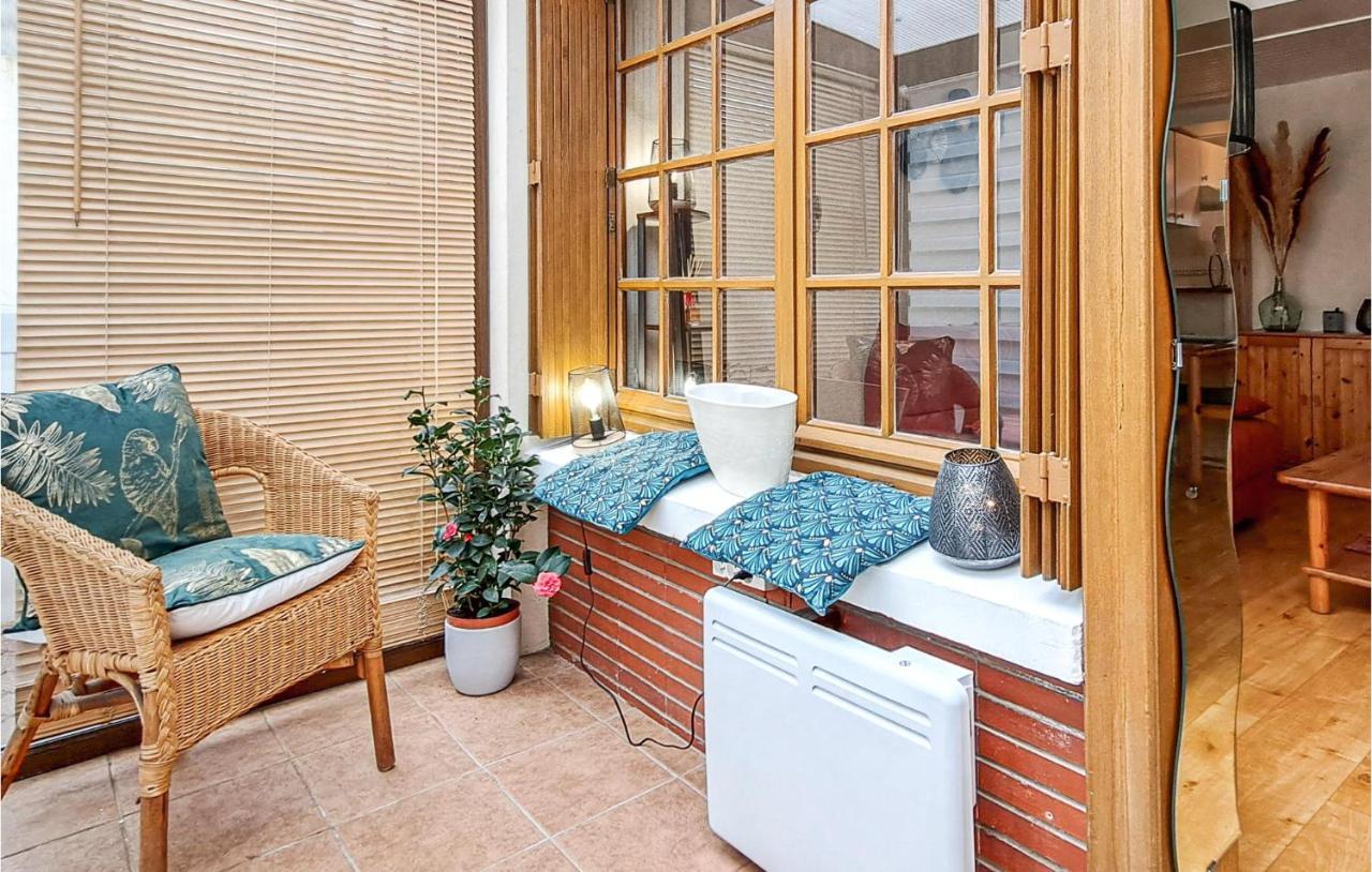 1 Bedroom Lovely Apartment In Grandcamp-Maisy Zewnętrze zdjęcie