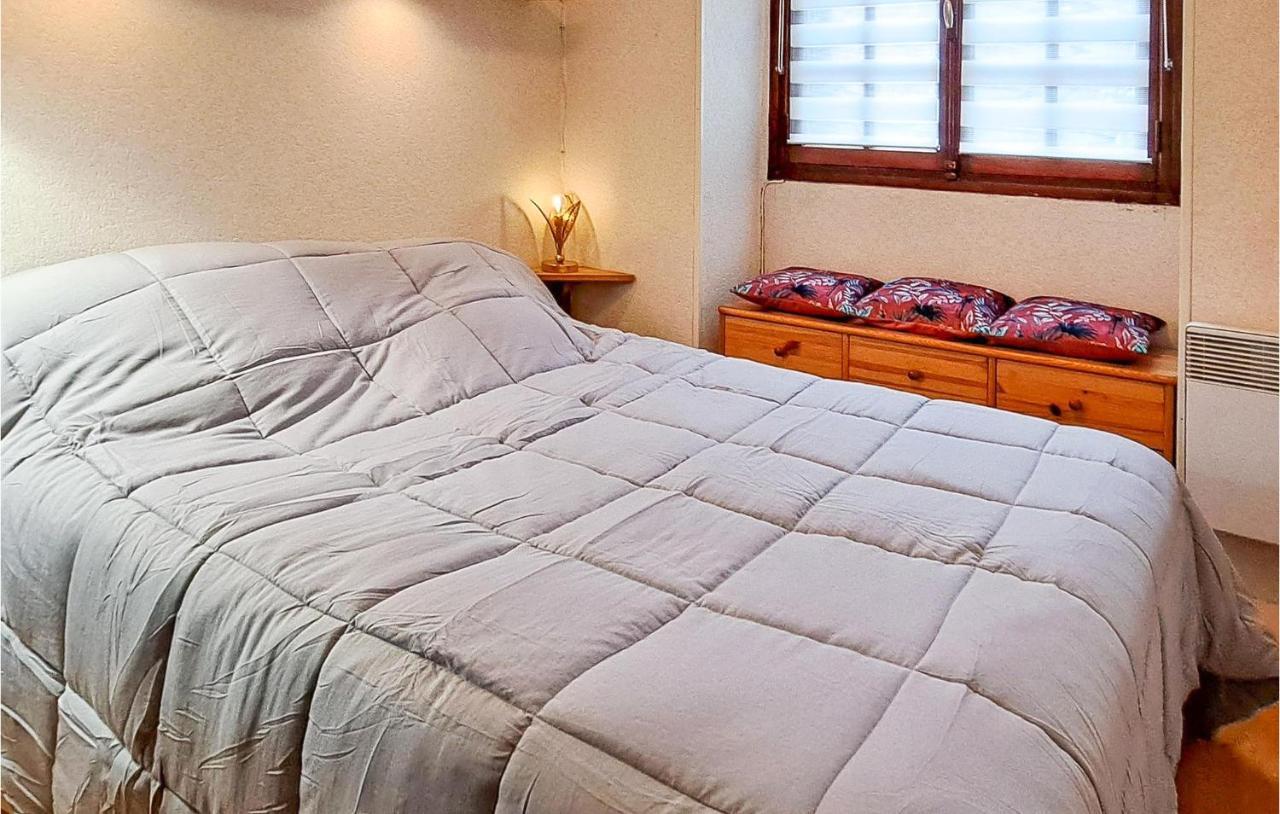1 Bedroom Lovely Apartment In Grandcamp-Maisy Zewnętrze zdjęcie